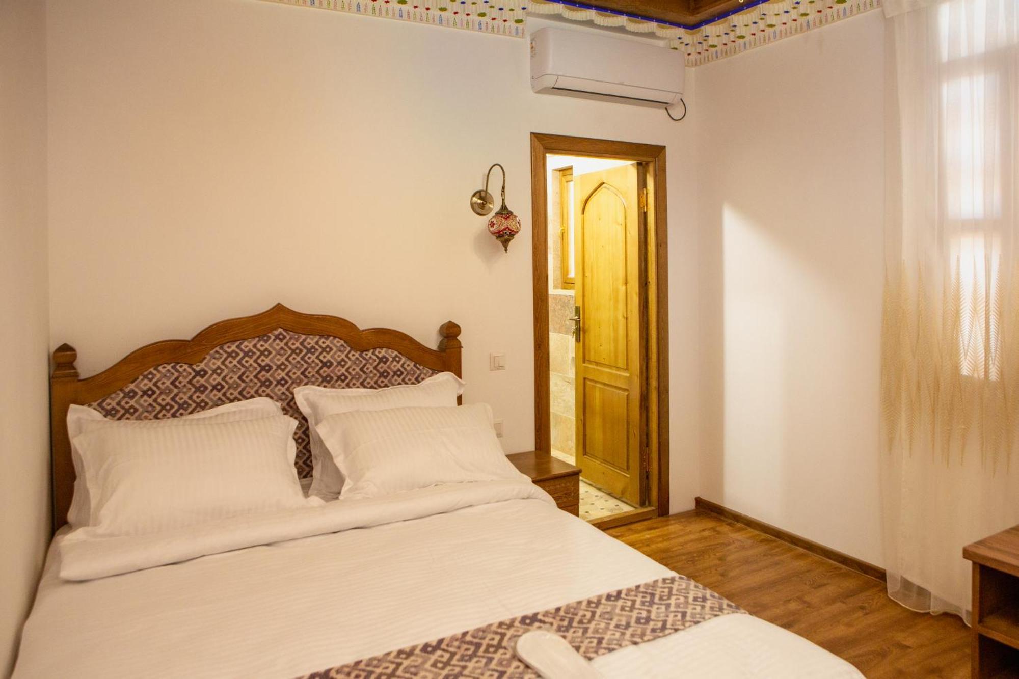 Istat Boutique Hotel Bukhara Eksteriør billede